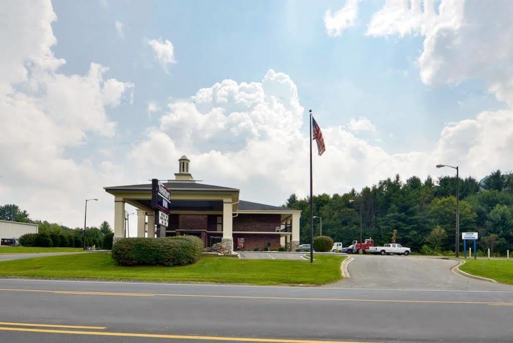 Nations Inn - West Jefferson Esterno foto